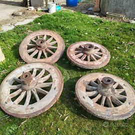 Ruote da Carro antiche 