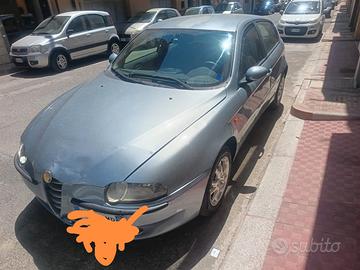 Alfa romeo 147 - 2001