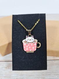 Collana "Meow-chiato" - Gatto in Tazzina Rosa

