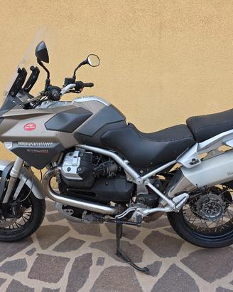 Moto Guzzi Stelvio 1200