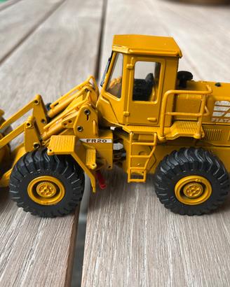 FIAT ALLIS FR20 - OLD CARS Scala 1:50