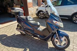 Suzuki Burgman 400