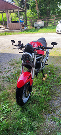 Cagiva raptor 650 IE