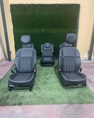 Ricambi tappezzeria disponibile Renault Scenic