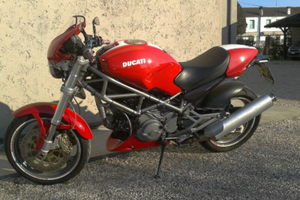 Ducati monster 620 ie del 2005