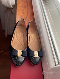 Scarpe 38 ballerine Ferragamo blu vernice