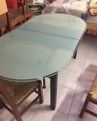 Tavolo estendibile in cristallo e legno