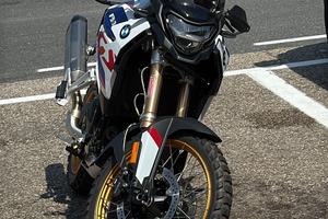 BMW f900 gs