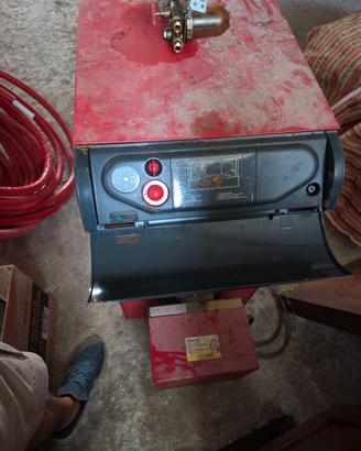 caldaia gasolio riello 35kw