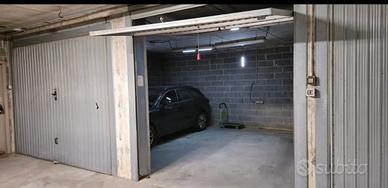Box auto doppio rivoli