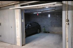 Box auto doppio rivoli