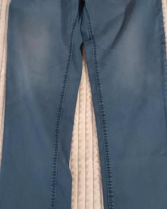 pantaloni blu