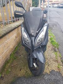 Kymco Downtown 300i - 2009