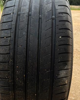 coppia gomme Yokohama misura 245/45/19 in