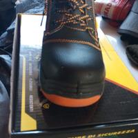 scarpe antinfortunistiche 