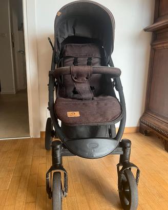 Passeggino leggero Lionelo