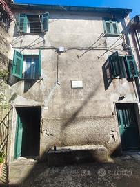 Casa semi-indipendente su 3 piani