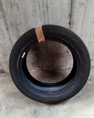 Pneumatici estivi praticamente nuovi