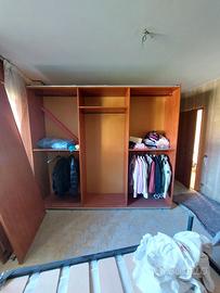 Armadio tripla anta scorrevole