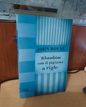 LIBRO DI JOHN BYONE