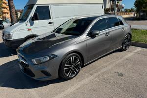 Mercedes A200d Business