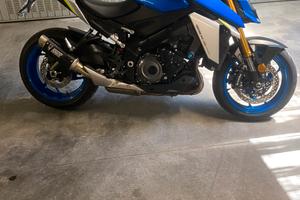 Suzuki GSX S 1000