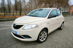 Lancia Ypsilon 1.2 69 CV 5 porte Platinum