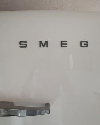 Firgorifero SMEG retrò bianco