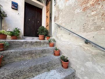 3 LOCALI A FABRICA DI ROMA