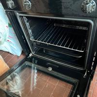 Forno elettrico Ariston leggi