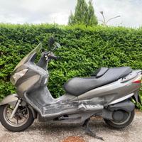 Suzuki Burgman 200