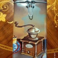 Contenitore di latta rettangolare multiuso