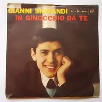 Dischi 45 giri di Morandi e Celentano