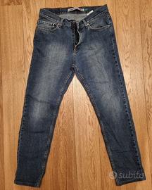 Jeans Uomo marca Carrera