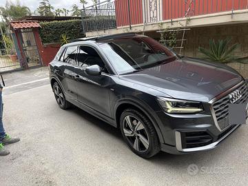 AudiQ2.