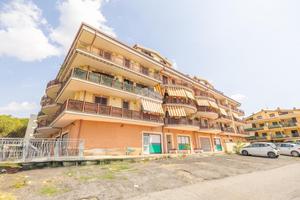 3 LOCALI A GUIDONIA MONTECELIO