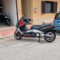  TMAX YAMAHA COME NUOVA