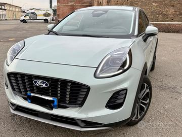Ford Puma titanium