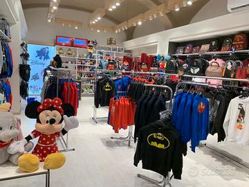 Stock grosso prodotti abbigliamento oggettistica