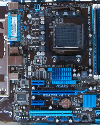 Asus M5A78L-M LX per Am3 Fx 8 core + 8 gb ram