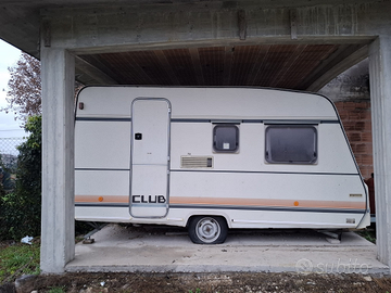 Roulotte Burstner 3904 - 4 posti letto e Accessori