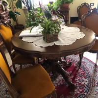 Tavolo con 6 sedie stile barocco