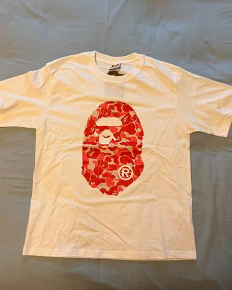 maglietta BAPE (a battigia ape)