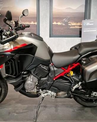 Ducati Multistrada V4 1160 S Grand Tour