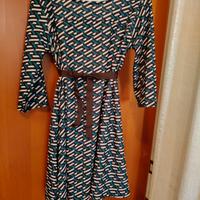 abito con maniche a ¾