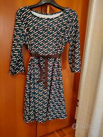 abito con maniche a ¾