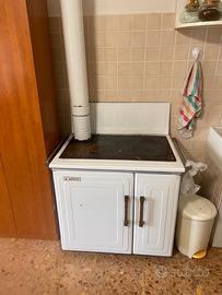 STUFA A LEGNA CUCINA ECONOMICA