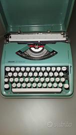 Macchina da scrivere portatile Olivetti Lettera 82