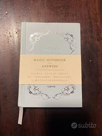 Libro magico delle risposte in inglese/cinese