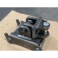 Piastre e attacchi personalizzati pinze idrauliche